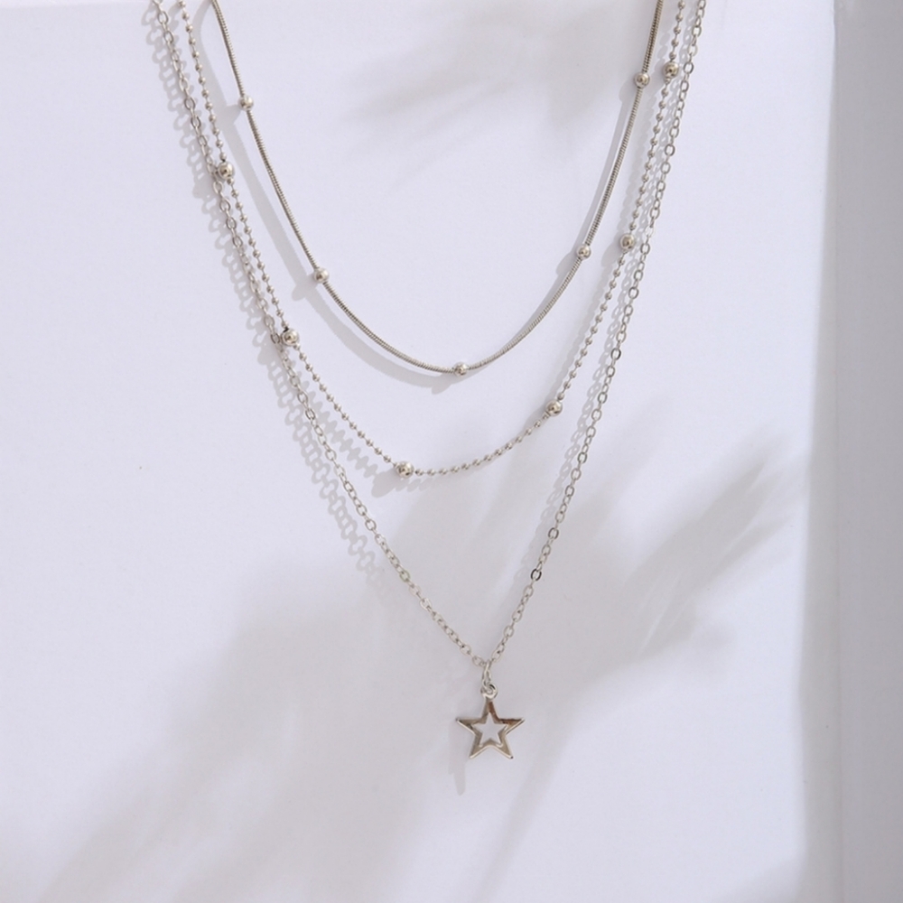 Hollow Star Necklace